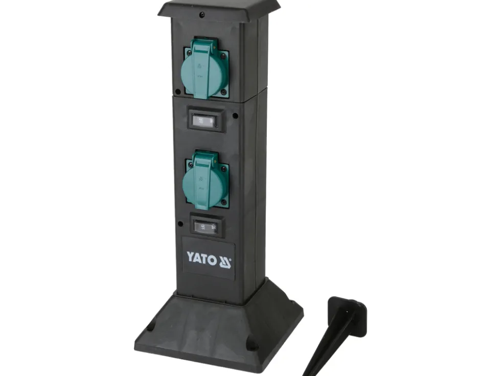 GNIAZDO OGRODOWE SŁUPEK PP IP44 4X230V