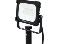 REFLEKTOR SMD LED ZE STOJAKIEM 20W 1900LM