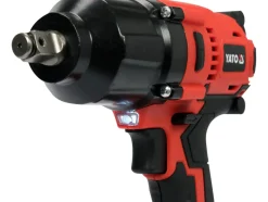 ZESTAW YATO 18V: KLUCZ UDAROWY 1/2'' 700 NM, NASADKI - DWA AKUMULATORY 3AH